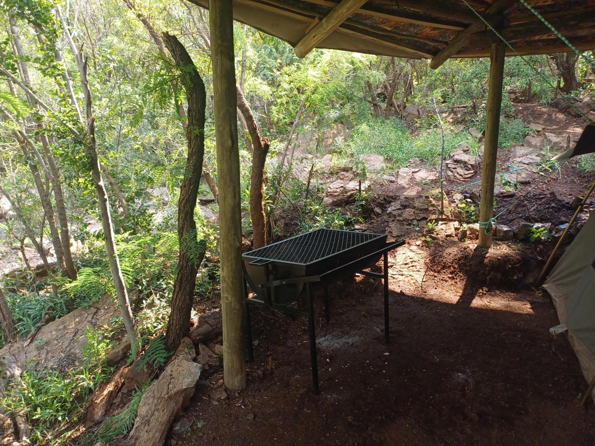 Adorable Unique Guest House - African Bush Feel Kalkheuvel Exterior foto